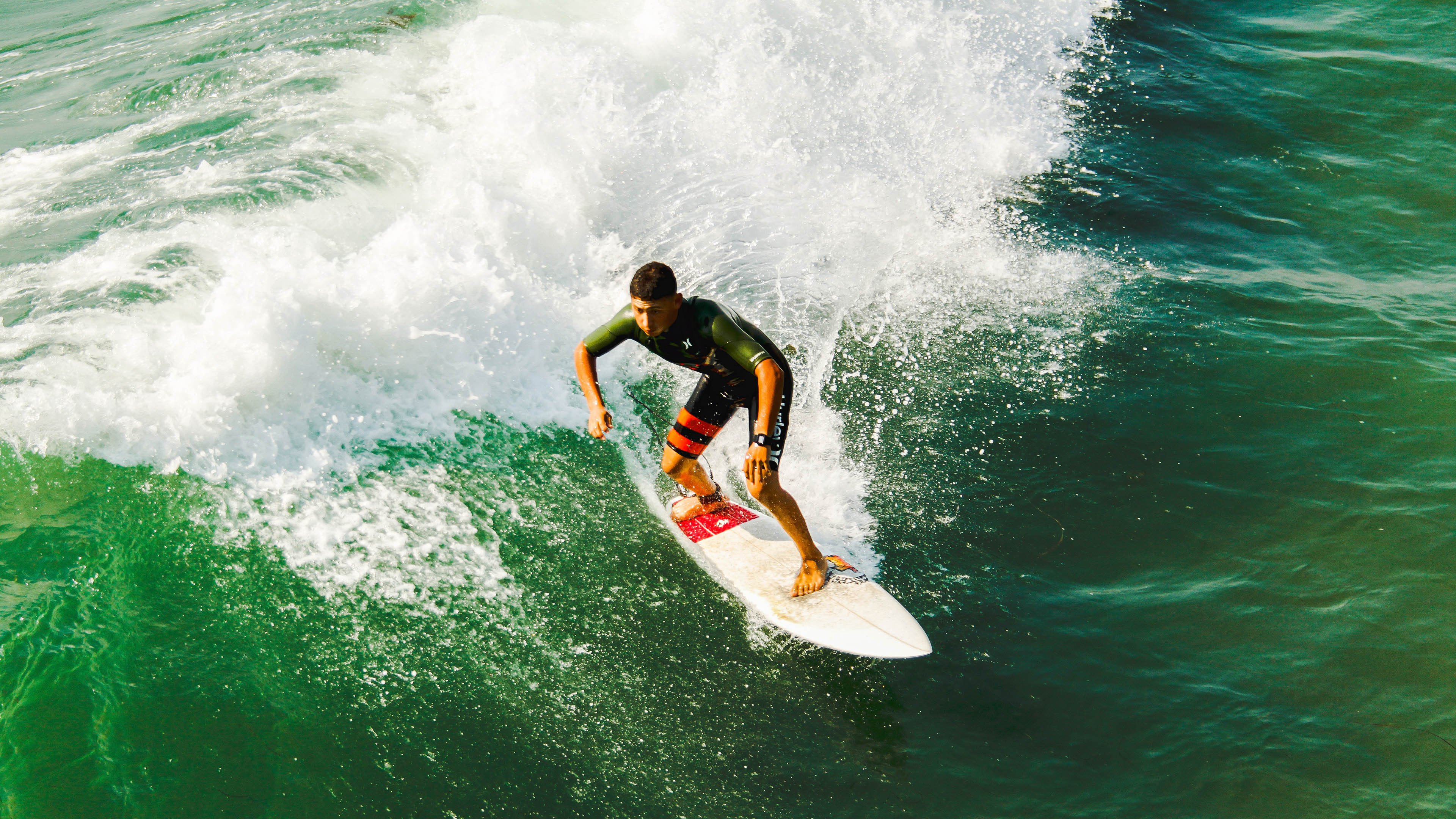 爱游戏平台-裁判执法标准统一推动赛事公平，裁判执法能力